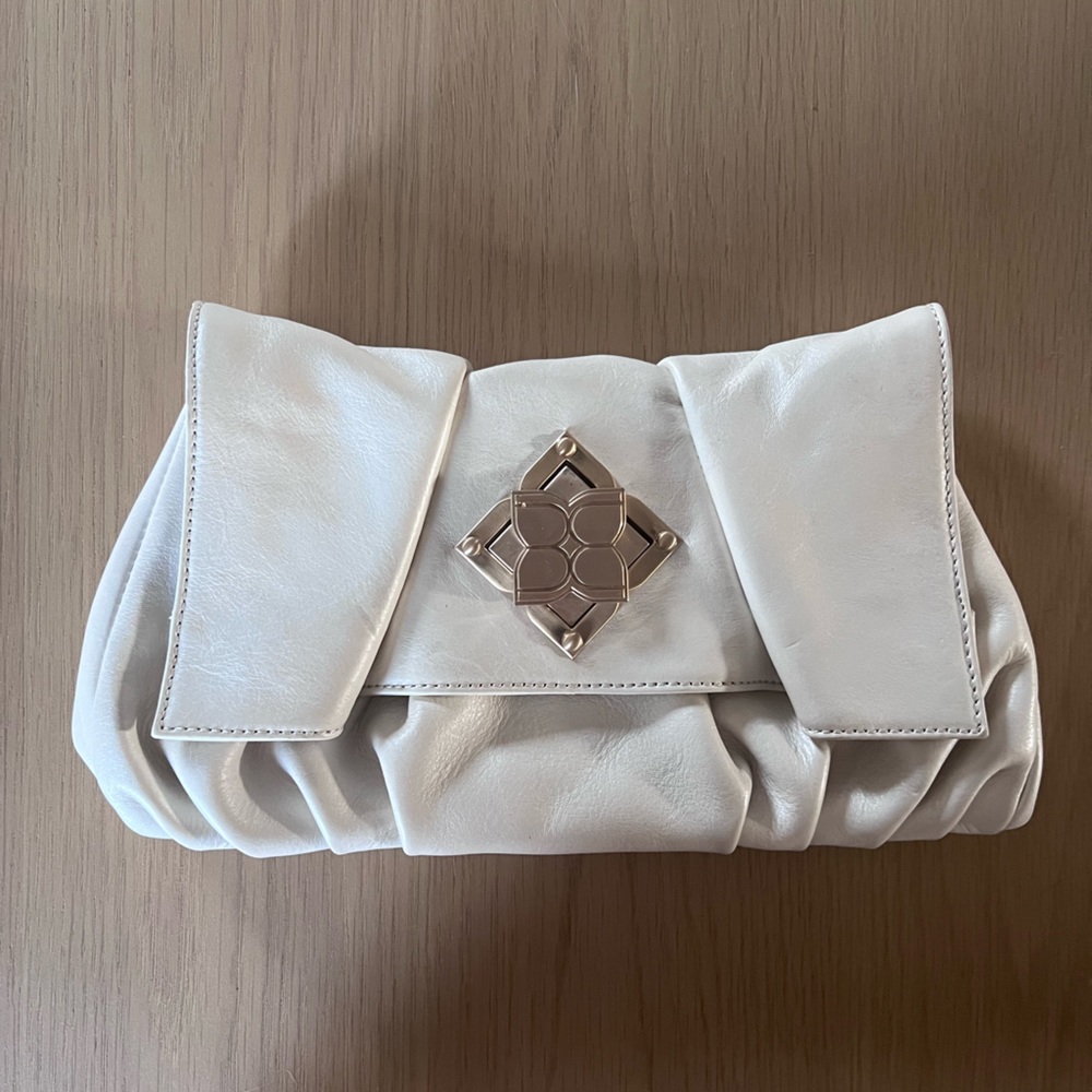 BCBG clutch